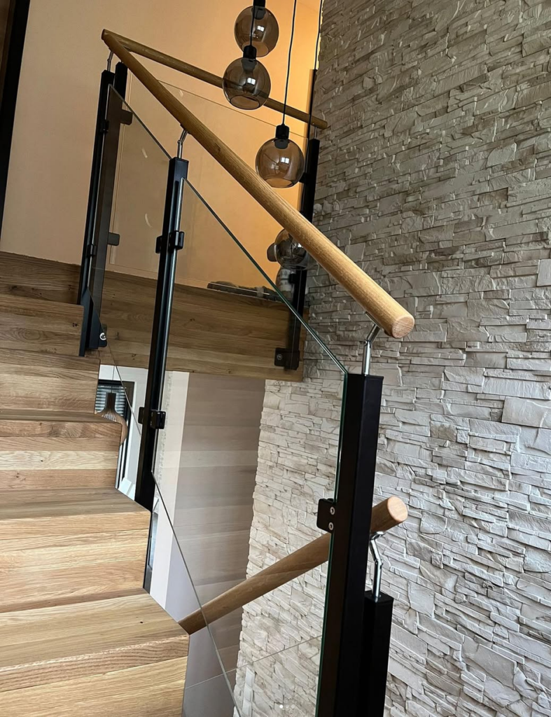 Innengeländer Stahl Holz Treppe Würzburg Starkmetall